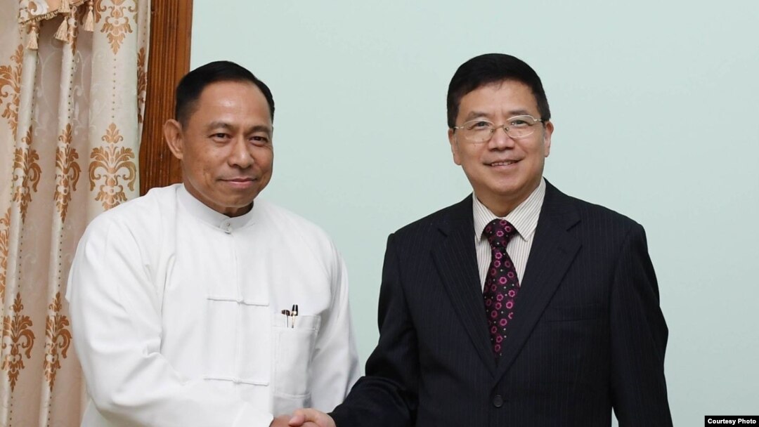 စစ်ကောင်စီအဖွဲ့ဝင် ဒုတိယဗိုလ်ချုပ်ကြီး ရာပြည့် တရုတ်နိုင်ငံ အာရှရေးရာအထူးကိုယ်စားလှယ် မစ္စတာတိန့်ရှီးကျွင်းနဲ့တွေ့ဆုံ။ ဇူလိုင် ၂၇၊ ၂၀၂၃ (PHOTO: SAC Info team)