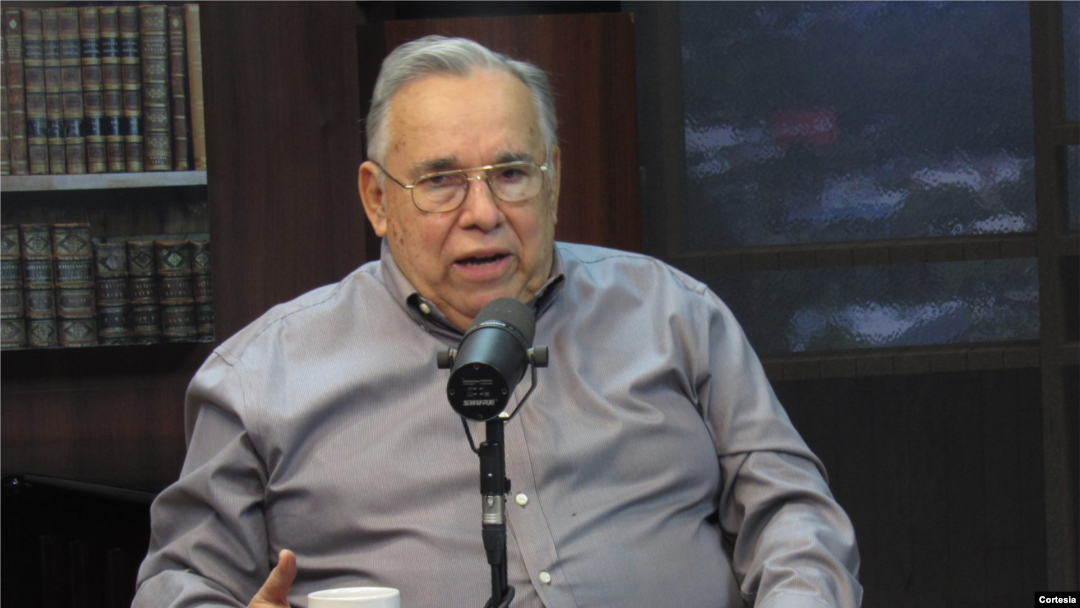 El científico Jaime Incer Barquero en un programa de opiniones en el canal 100%Noticias, en Nicaragua, en marzo de 2018. Foto Cortesía 100%Noticias