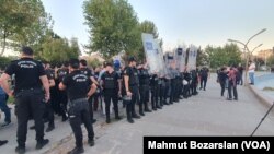 Diyarbakır'da valiliğin yasak kararı nedeniyle basın açıklamasına izin verilmedi.