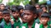 চা-শ্রমিক সন্তানদের স্কুলের প্রধান শিক্ষকঃ "ওরা (শিক্ষার্থীরা) রীতিমত খাইতেই ফারে না"