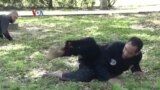 Pesilat AS Ajarkan Pencak Silat Panglipur di Houston, Texas 