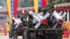 Exhibición de armas rusas durante desfile militar en Venezuela.