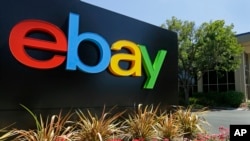 ebay dijo que dos millones de latinoamericanos compran actualmente en sus sitios internacionales, la mayoría desde Brasil.