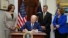 Biden Siyen Yon Dekrè K ap Sèvi Pou Pwoteje Dwa Medam yo Pou Yo Fè Avòtman