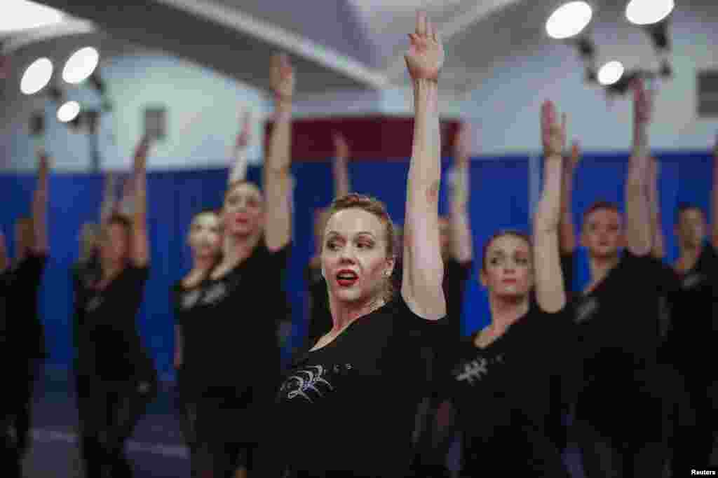 Dancers from the Radio City Rockettes rehearse for the 2013 edition of the Radio City Christmas Spectacular in New York.