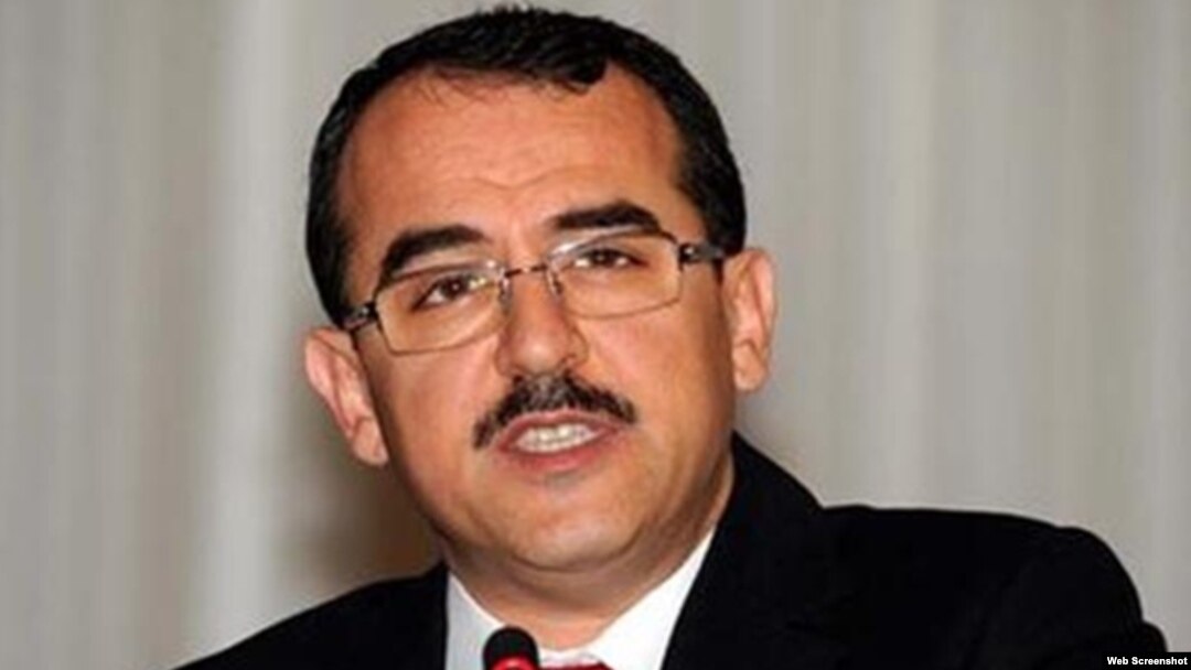 Adalet Bakanı Sadullah Ergin, Avrupa Parlamentosu'nda yaptığı konuşmada tutuklu gazetecilerle ilgili raporlardaki verilerden yakındı.