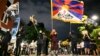 རྒྱ་ནག་གི་རྒྱལ་སྟོན་དུས་ཆེན་ཉིན་ཐེ་ཝན་དུ་ངོ་རྒོལ།