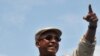 Le chef de l'opposition guinéenne Cellou Dalein Diallo lors d'une réunion de l'opposition à Conakry, le 16 juillet 2017.