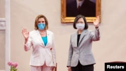 2022年8月3日，台湾总统蔡英文在总统府与来访的美国众议院议长佩洛西举行会晤。