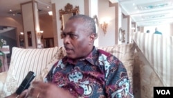 Abel Chivukuvuku