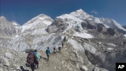 L'Everest, Népal, 22 février 2016