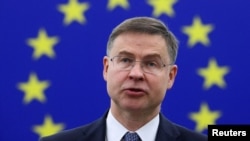 Прегледот не најде индиции дека парите на ЕУ директно или индиректно биле во корист на терористичката организација Хамас, рече извршниот потпретседател на ЕК Валдис Домбровскис