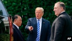 Donald Trump - Kim Yong Chol - Mike Pompeo