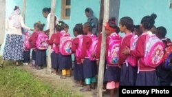 በሰሜን ሸዋ፣ ደብረ ፅጌ ከተማ በነፃ ህፃናትን የሚያስተምረው ቅዱስ ትምህርት