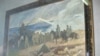 乌兰巴托蒙古军事博物馆中，介绍诺门罕战役战场画面和日军战俘的油画。