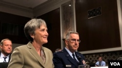 前美国空军部长威尔逊在参议院军委会听证会上支持海腾上将的清白（2019年7月30日）