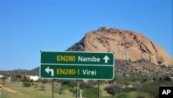 Namibe: Jovens combatem a fome e pobreza