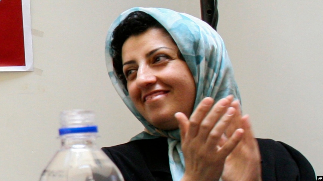 Mshindi wa Tuzo ya Amani ya Nobel wa Iran aliyefungwa gerezani, Narges Mohammadi.