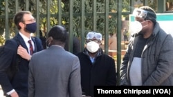 Intathelizindaba u-Hopewell Chin'ono lomkhokheli weTransform Zimbabwe Leader uMnu. Jacob Ngarivhume