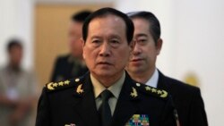2018年6月18日中国国防部长魏凤和抵达柬埔寨金边的和平宫准备会见柬埔寨首相洪森（美联社）