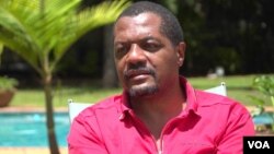 Hopewell Chin'ono (Columbus Mavhunga/VOA) 