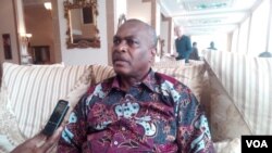 Abel Chivukuvuku, político angolano