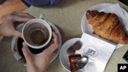 Coffee grounds shown in a customer's coffee cup at a shop in Tel Aviv, Israel. (file photo)