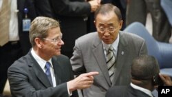 Ministro dos Estrangeiros alemão Guido Westerwelle com o Secretario-Geral Ban Ki-moon