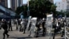 香港警方星期六（9月21日）在屯门驱散示威者。路透社