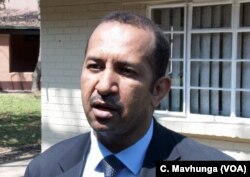 Mohamed Ag Ayoya the United Nations Children’s Fund representative in Zimbabwe says the U.N. family is mobilizing resources to tame cholera in Harare, Sept. 11, 2018.