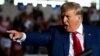 ARCHIVO - El ex presidente de Estados Unidos y candidato presidencial republicano Donald Trump habla durante un mitin de campaña en Erie, Pensilvania, Estados Unidos, el 29 de julio de 2023.