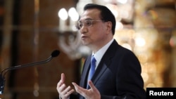 中国总理李克强在第44届“新加坡讲座”发表讲话。 （2018年11月13日）