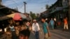 မောင်တောဈေးတနေရာ 