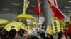 港府公佈政改方案對立團體立法會外衝突