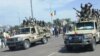 Retour triomphal de l'Année Nationale Tchadienne du Mali, le 7 novembre 2015. (VOA/André Kodmadjingar)