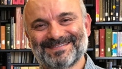 دکتۆر کامەران مەتین