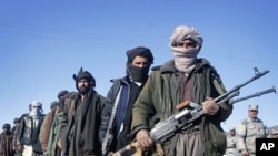 ملا برادر در سال ۲۰۱۰ از طرف حکومت پاکستان دستگیر و زندانی شد.