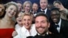 Selfie - sosial media fenomeni