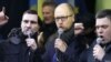 Pemerintah Ukraina dan Demonstran Tegang di Kyiv