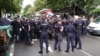 Policija sprečava pripadnike desničarskih organizacija da priđu mestu održavanja festivala "Merdita - dobar dan", koji je otvoren u sredu uveče u Centru za kulturnu dekontaminaciju, u Beogradu, 29. maja 2019.