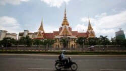 ព័ត៌មានពេលរាត្រី ១៦ ធ្នូ៖ សមត្ថកិច្ច​ឃាត់​ខ្លួន​មនុស្ស​៥​នាក់​សង្ស័យ​រឿង​គ្រា​ប់​បែក​ប្រទះ​ឃើញ​នៅ​ក្បែរ​រដ្ឋសភា