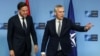 AHRIVA: Holandski premijer Mark Rute sa generalnim sekretarom NATO-a Jensom Stoltenbergom u Briselu (Foto: REUTERS/Yves Herman)