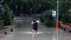Snažno nevreme pogodilo Sloveniju, troje ljudi stradalo u poplavama