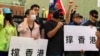 星期六（10月5日）傍晚，在美国的中国民主党发起和组织的“茉莉花活动”在好莱坞繁忙的星光大道上举行。集会华人呼喊“香港加油”、“自由万岁”等口号，力撑香港并为中国的自由呐喊。(美国之音雨舟)