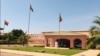 Le Centre hospitalier universitaire de Tengandogo, à Ouagadougou, le 27 avril 2020. (VOA/Lamine Traoré)