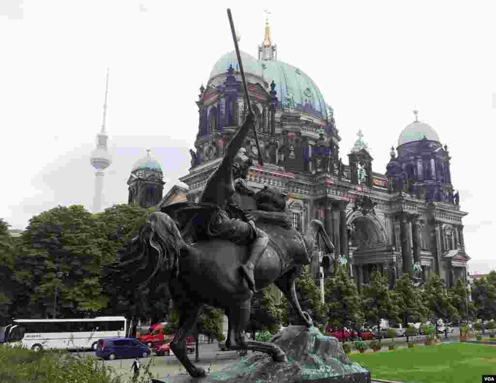 Berlin kafedralı.