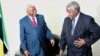 Armando Guebuza e Afonso Dhlakama durante o encontro de Nampula