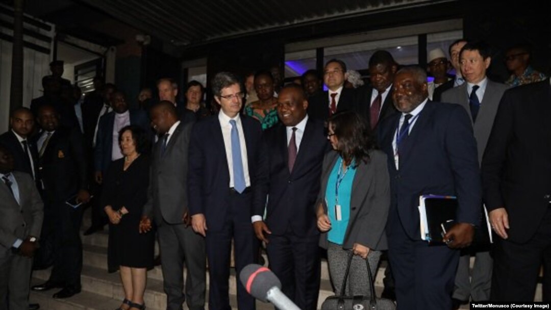 Ba membres ya Conseil ya sécurité ya Nations unies, na bokutani na bapanzi sango elongo na président ya Ceni, Corneille Nangaa, na Kinshasa, RDC, le 6 octobre 2018. (Twitter/MONUSCO)