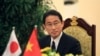 2016年5月6日，日本外相岸田文雄在河内与越南外长范平明会晤后在记者会上。