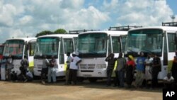 Angola, Malanje: viaturas apropriadas pelo governo,durante a guerra